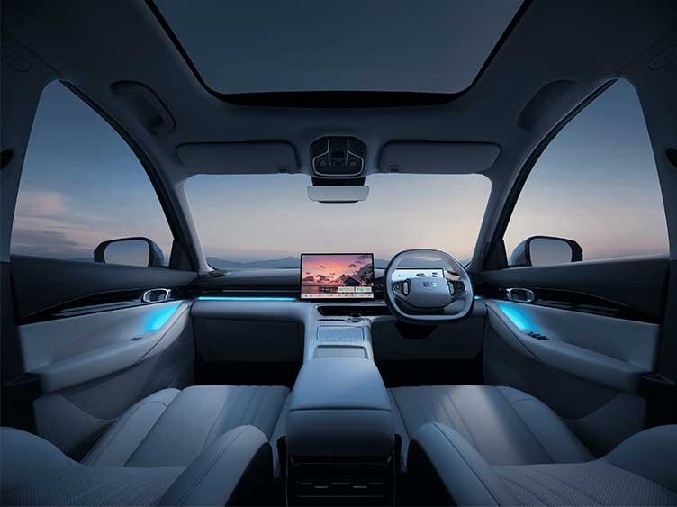 Harga Geely Starray EM-i